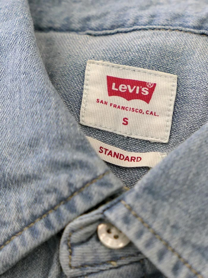 Levis Levi's 857450003 Mens Barstow Classic Western Denim Snap Shirt Stone Wash - Image 4
