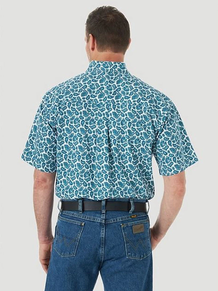 Wrangler MGSQ906 Mens George Strait SS Down One Pocket Print Shirt Emerald - Image 2