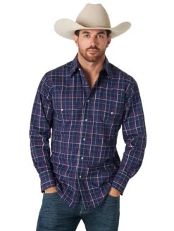 Wrangler MWR394N Mens Wrinkle Resist Long Sleeve Plaid Shirt Navy