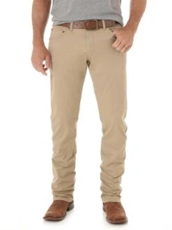 Wrangler 88MWZFN Mens Retro Slim Fit Straight Leg Jean Fawn