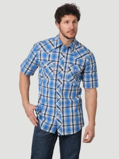 Wrangler 112314977 Mens 20X Competition Short Sleeve Plaid Shirt Blue Cloud Madras